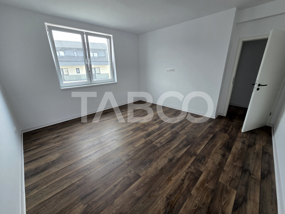 Garsoniera decomandata 37 mp utili balcon parcare Doamna Stanca Sibiu
