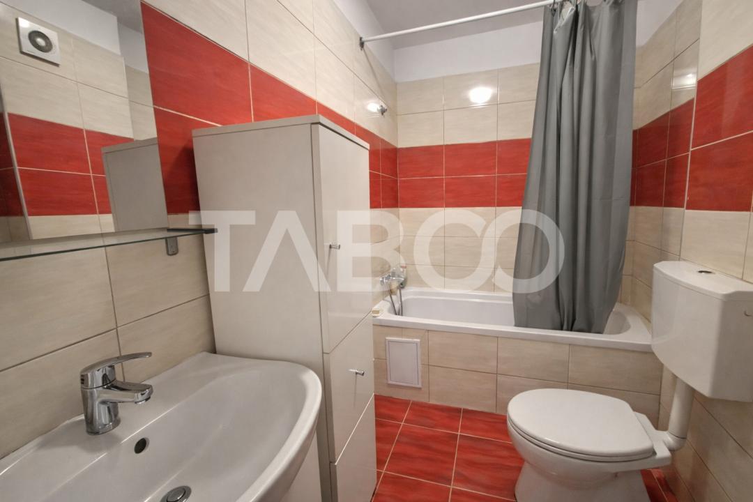 Garsoniera decomandata de vanzare balcon ideala investitie