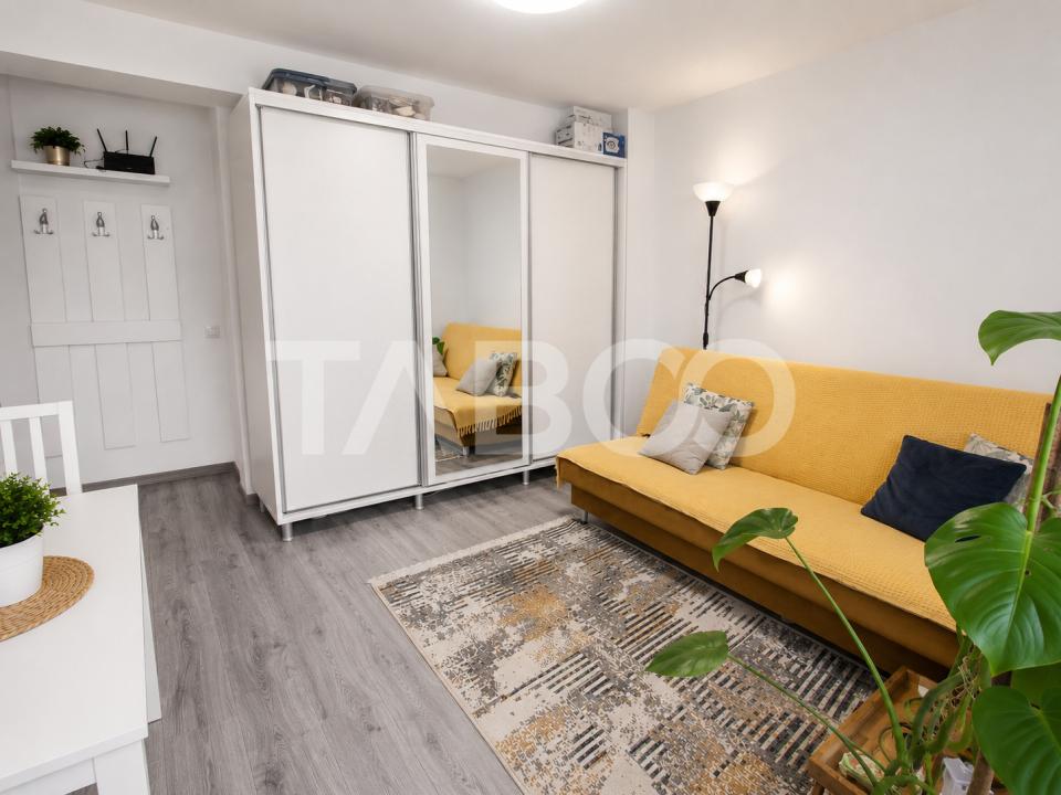 Garsoniera decomandata de vanzare balcon parcare Arhitectilor Sibiu