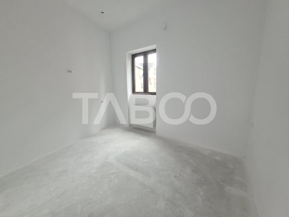 Garsoniera decomandata de vanzare in zona Centrala - cladire renovata