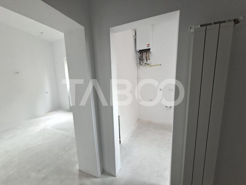 Garsoniera decomandata de vanzare in zona Centrala - cladire renovata