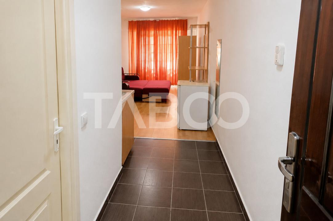 Garsoniera decomandata de vanzare Opera Residence Sibiu bloc cu lift