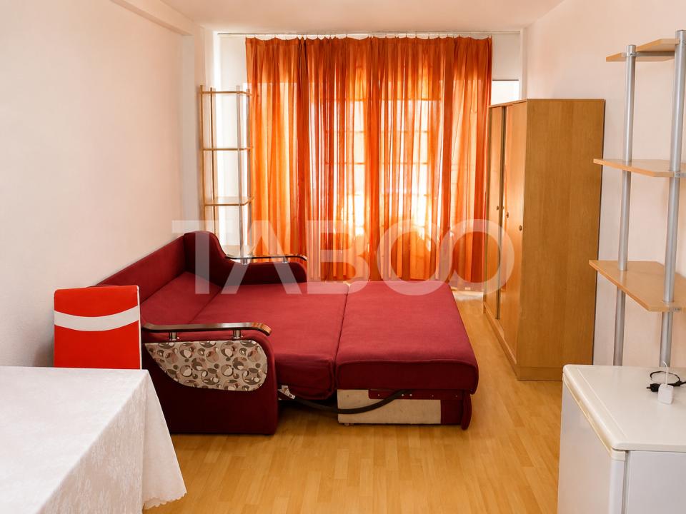 Garsoniera decomandata de vanzare Opera Residence Sibiu bloc cu lift