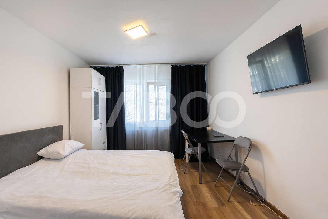 Garsoniera decomandata mobilata utilata Siretului etaj intermediar