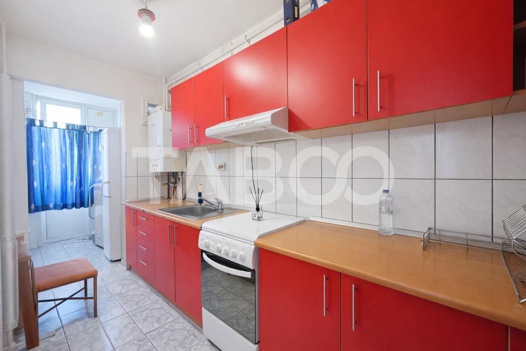 Garsoniera in Strand la etajul 1 cu pivnita de 12 mp si balcon