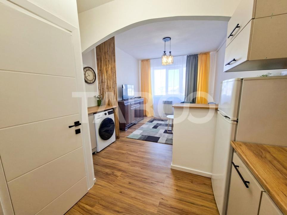 Garsoniera la etajul 1 de vanzare renovata complet in Turnisor