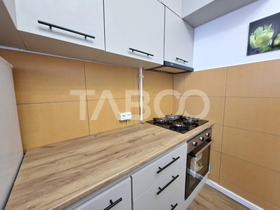 Garsoniera la etajul 1 de vanzare renovata complet in Turnisor