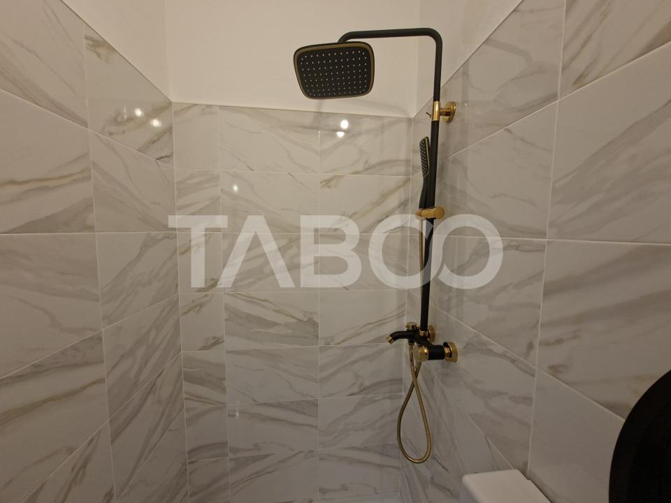 Garsoniera la etajul 1 de vanzare renovata complet in Turnisor