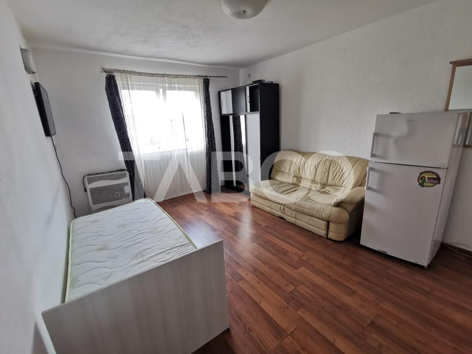 Garsoniera la etajul 2 de vanzare in zona Vasile Aaron din Sibiu