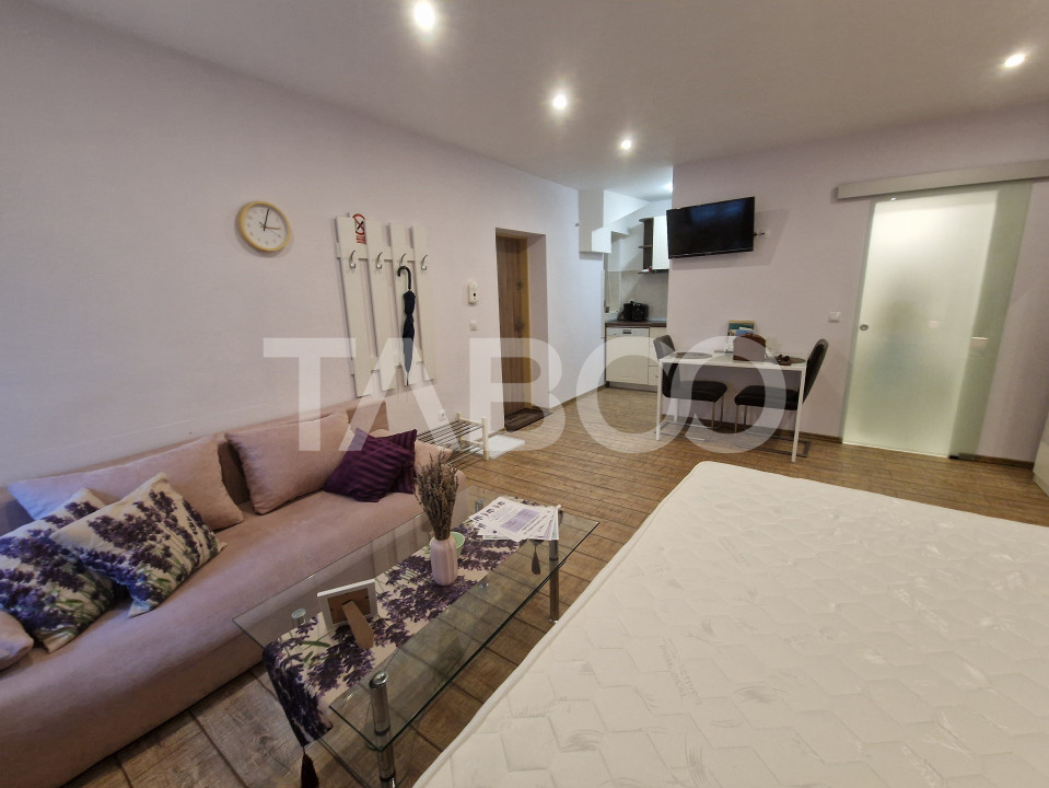 Garsoniera moderna 32mp de inchiriat in centrul Sibiului