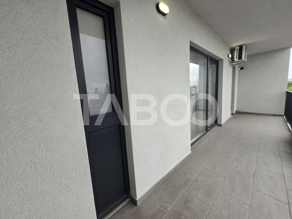 Garsoniera moderna cu terasa de vanzare 40mp zona Broscarie Sibiu