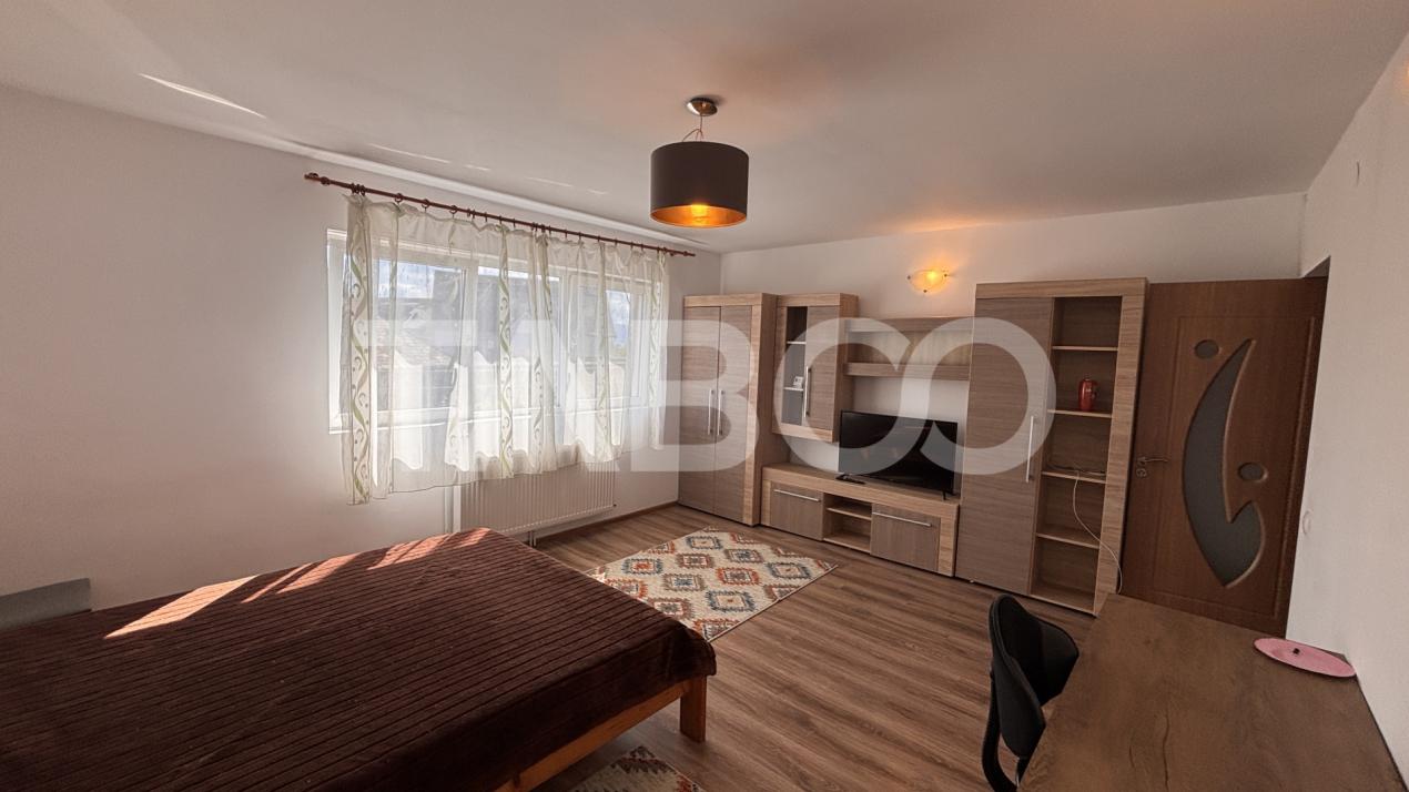 Garsoniera  moderna de inchiriat 38 mp utili zona Calea poplacii