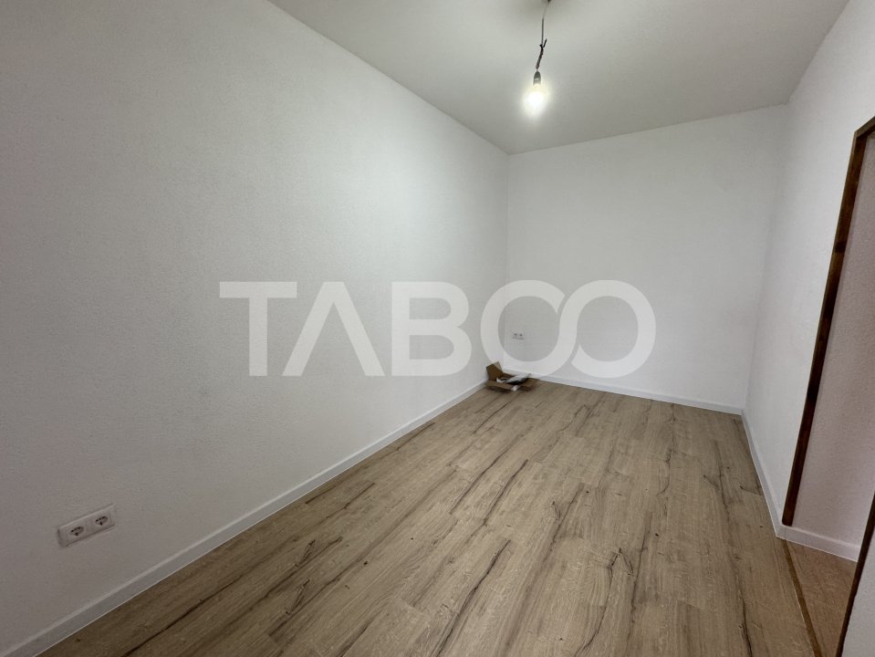 Garsoniera renovata complet 34 mp de vanzare Orasul de Jos Sibiu