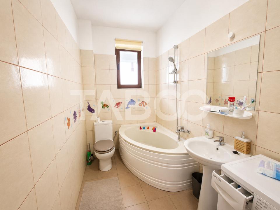 Garsoniera spatioasa de vanzare cu parcare parter M Viteazul Selimbar