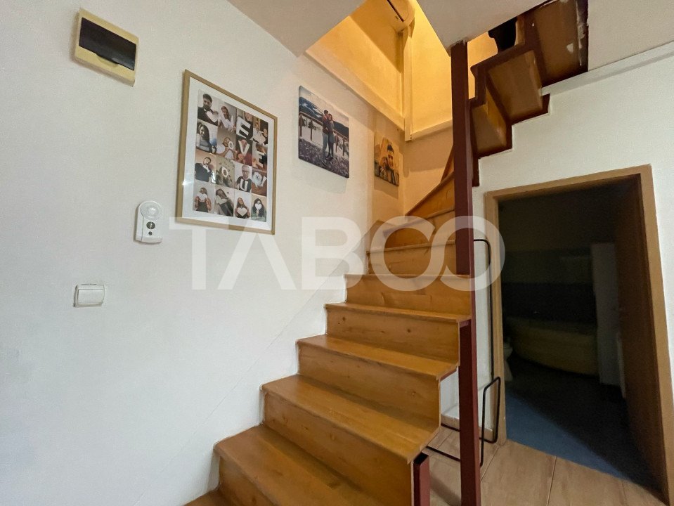 Mansarda cu mutare imediata 62 mpu 3 camere balcon zona Mihai Viteazu