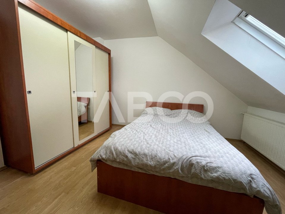 Mansarda cu mutare imediata 62 mpu 3 camere  zona Mihai Viteazu
