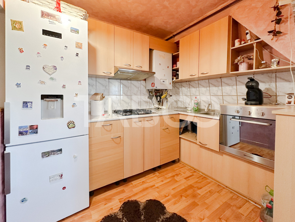 Mansarda de vanzare cu mutare imediata 85 mpu Zona Mihai Viteazul