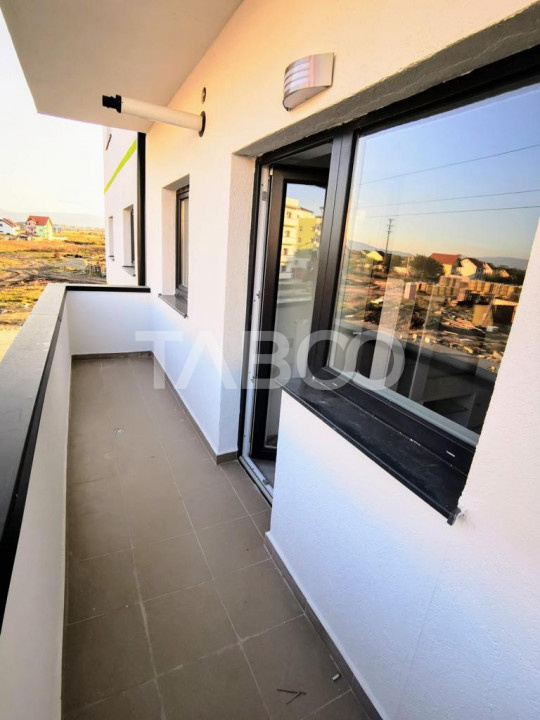 Nu ca il vand eu dar chiar e bun-2 apartamente de vanzare etajul 1