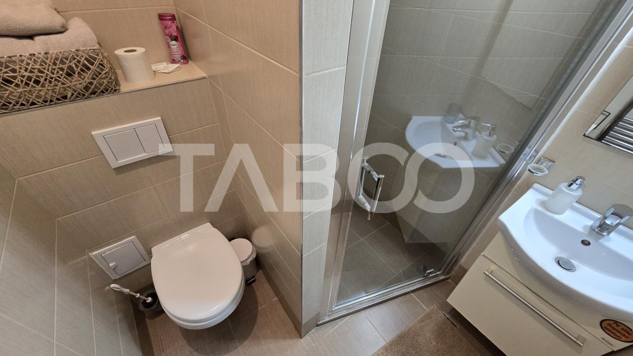 OPORTUNITATE INVESTITIE - 2 Studiouri pentru regim hotelier in Centru