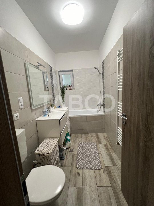 Penthouse 2 camere terasa 40 mp vedere superba catre munti Tineretului