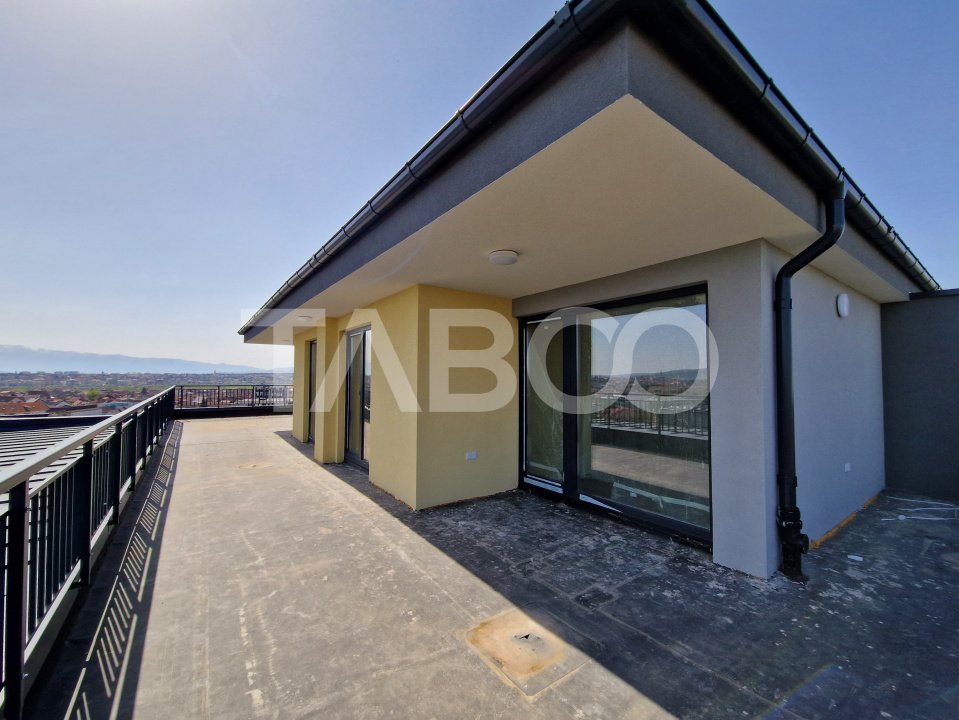 Penthouse 3 camere 2 bai 81 mp utili terasa 107 mp Turnisor