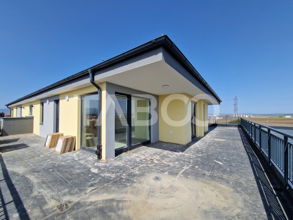 Penthouse 3 camere 2 bai 81 mp utili terasa 107 mp Turnisor