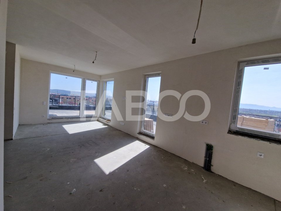 Penthouse 3 camere 2 bai 81 mp utili terasa 107 mp Turnisor
