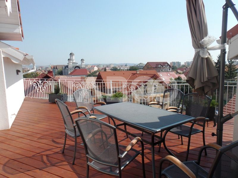 Penthouse 4 camere de inchiriat in Sibiu zona Calea Dumbravii