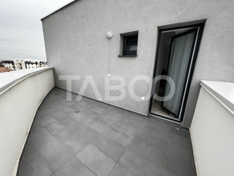 Penthouse de inchiriat 4 camere 2 terase 2 bai 86 mp Turnisor Sibiu