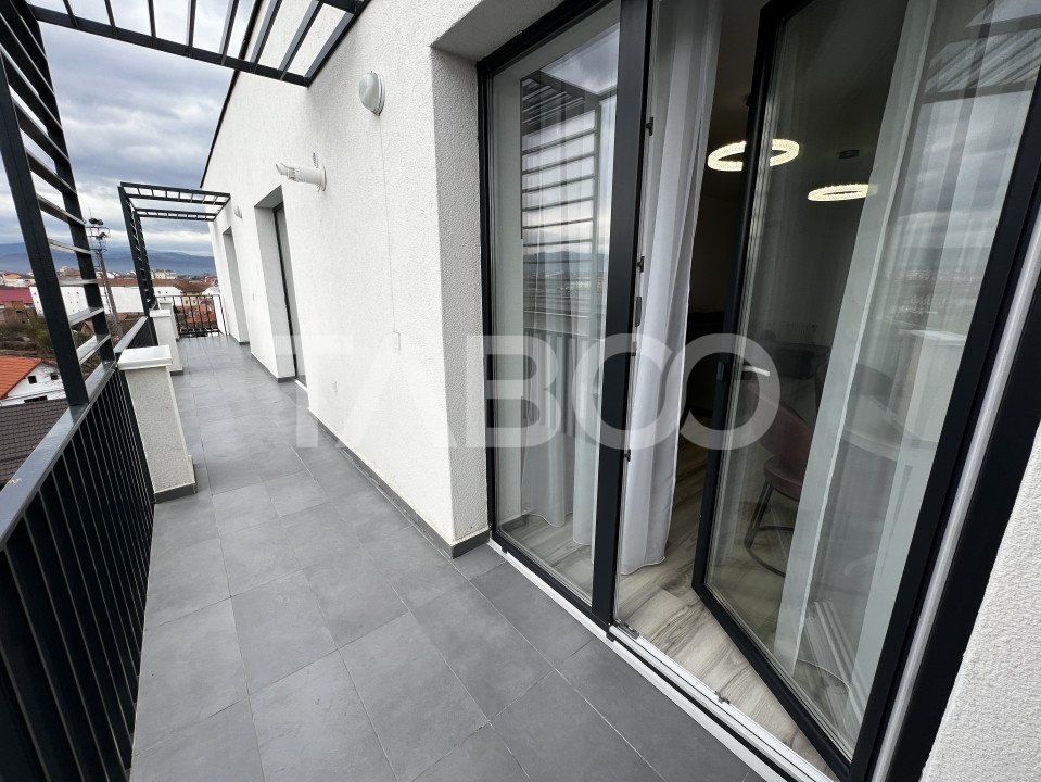 Penthouse de inchiriat 4 camere 2 terase 2 bai 86 mp Turnisor Sibiu