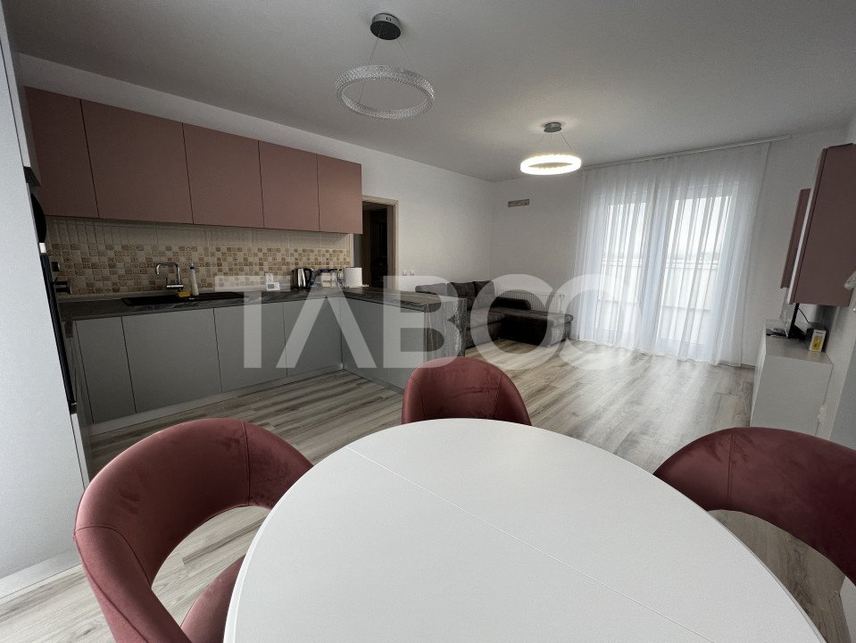 Penthouse de inchiriat 4 camere 2 terase 2 bai 86 mp Turnisor Sibiu