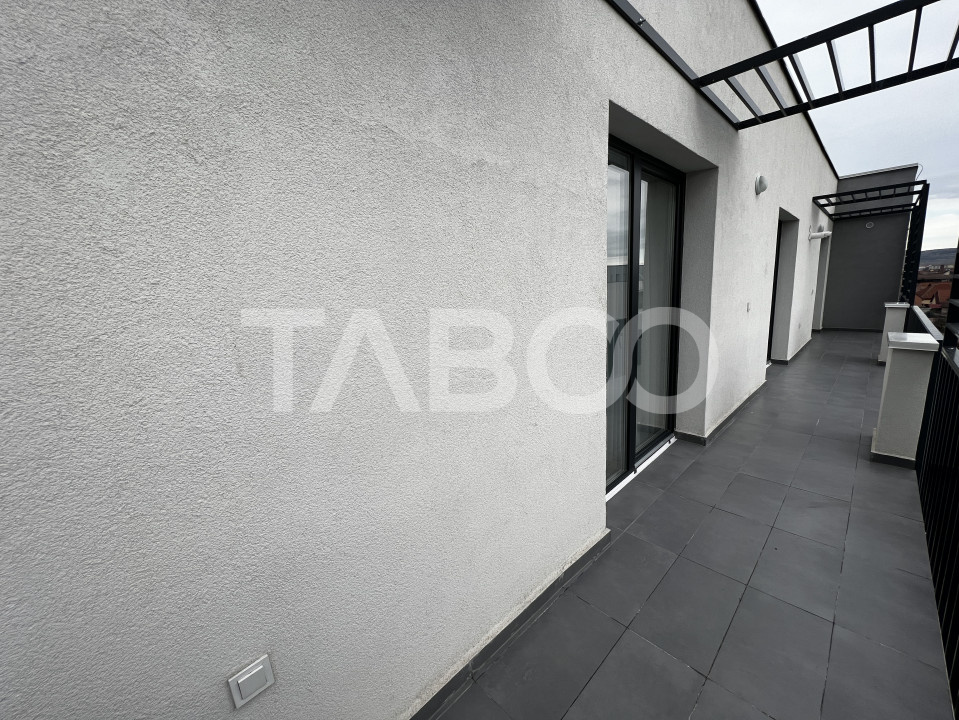 Penthouse de inchiriat 4 camere 2 terase 2 bai 86 mp Turnisor Sibiu