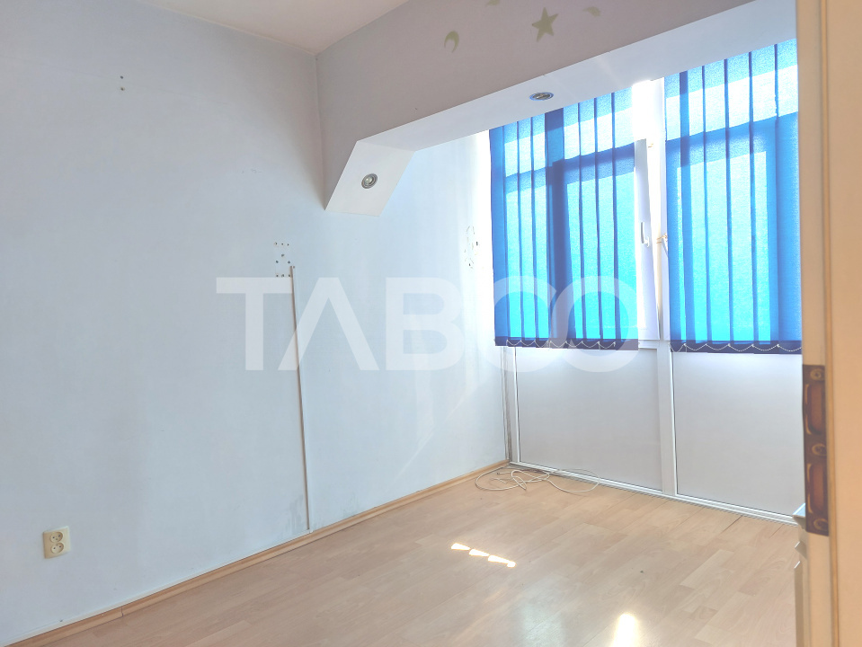 Pret Avantajos-Apartament 50 mpu 2 camere etaj 3 pivnita Cisnadie
