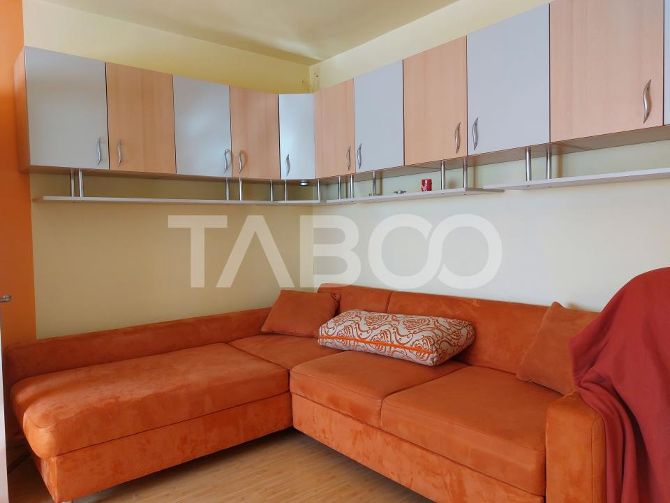 Pret Avantajos-Apartament 50 mpu 2 camere etaj 3 pivnita Cisnadie