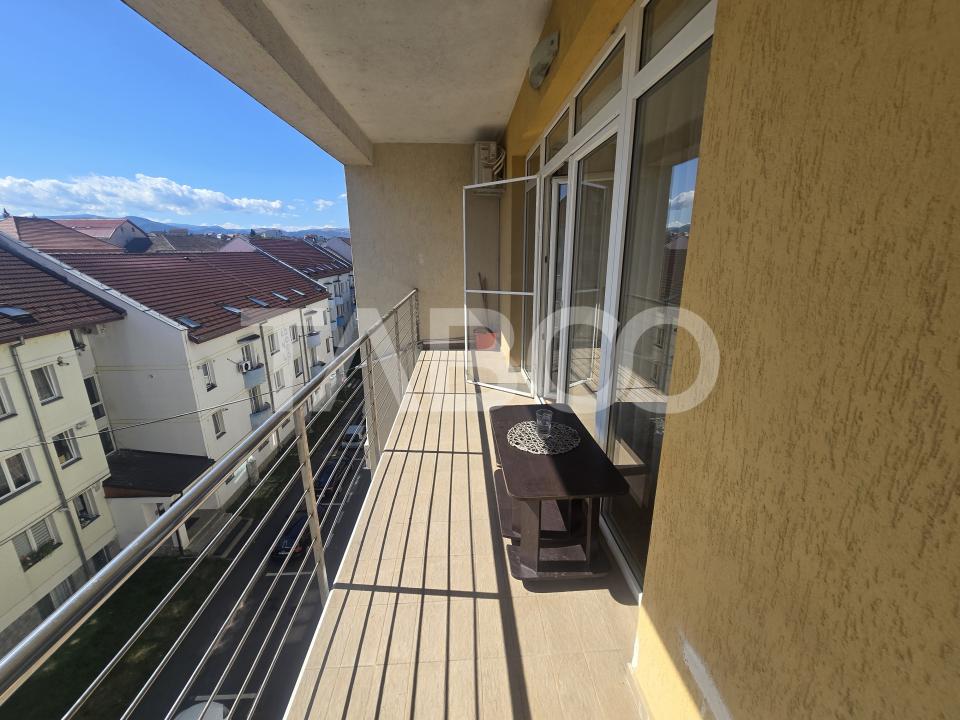 Prima inchiriere-Apartament 103 mpu 3 camere balcon 10 mp zona Strand