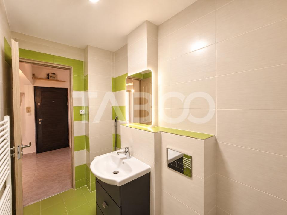 Strand Apartament decomandat de vanzare 2 camere balcon etaj 4