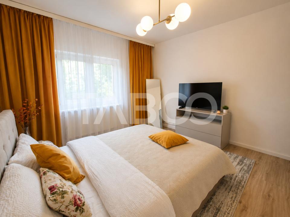 Strand etaj 1 Apartament decomandat 50 mpu balcon pivnita 