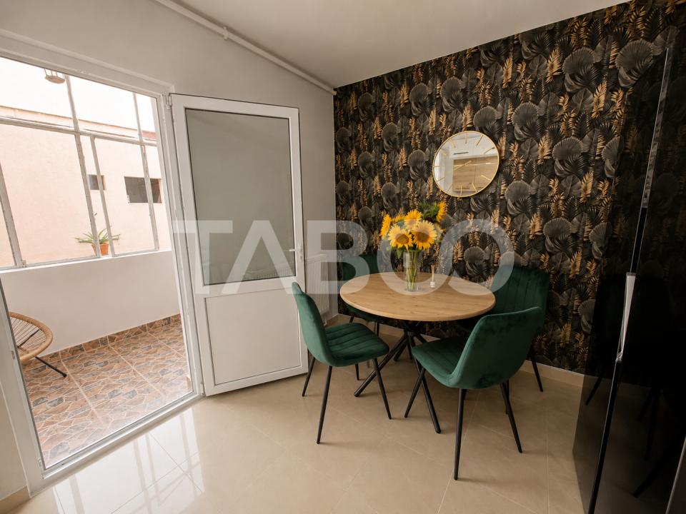 Strand etaj 1 Apartament decomandat 50 mpu balcon pivnita 