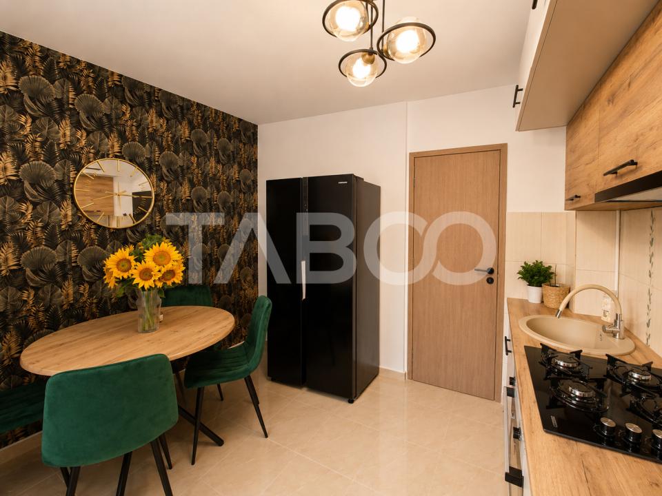 Strand etaj 1 Apartament decomandat 50 mpu balcon pivnita 