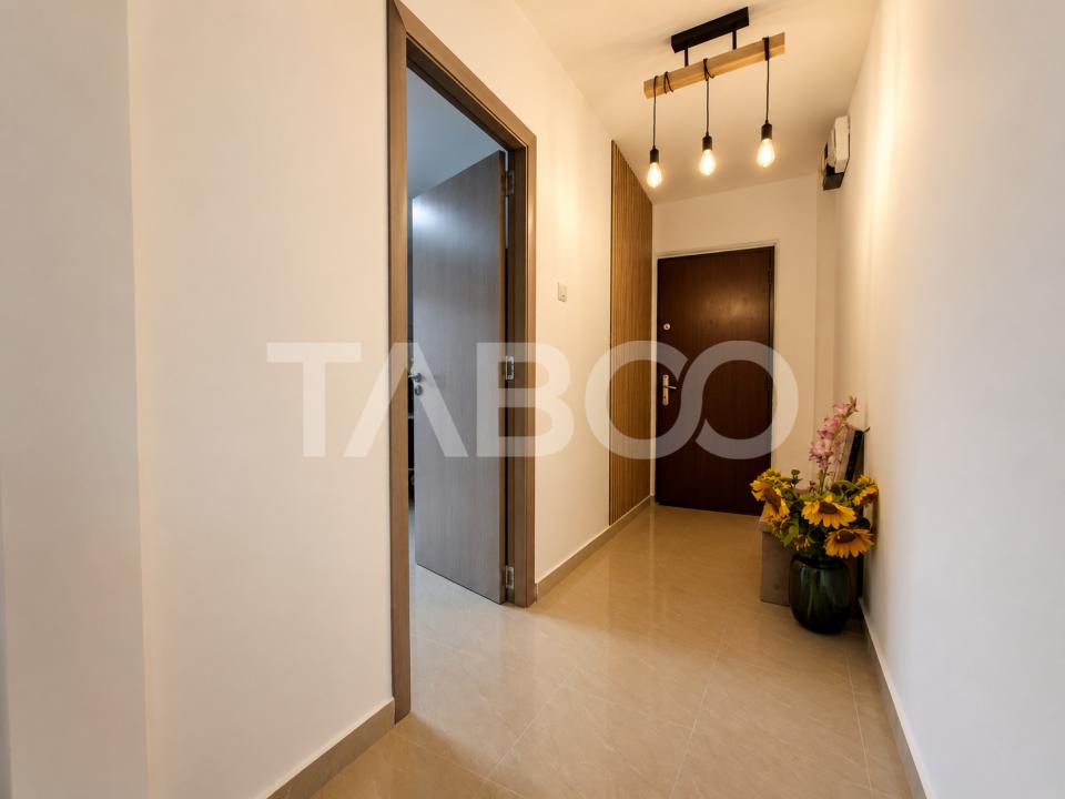 Strand etaj 1 Apartament decomandat 50 mpu balcon pivnita 