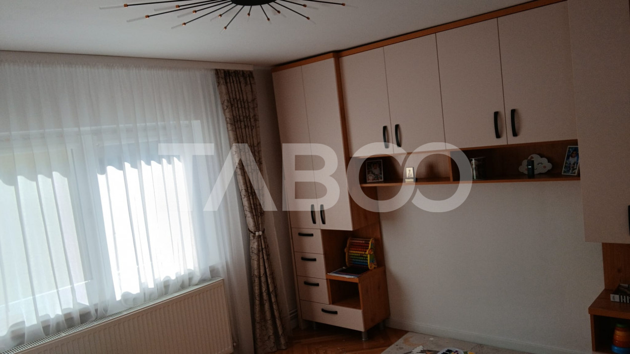 Te muti direct!!! Apartament recent renovat 3 camere complet mobilat 