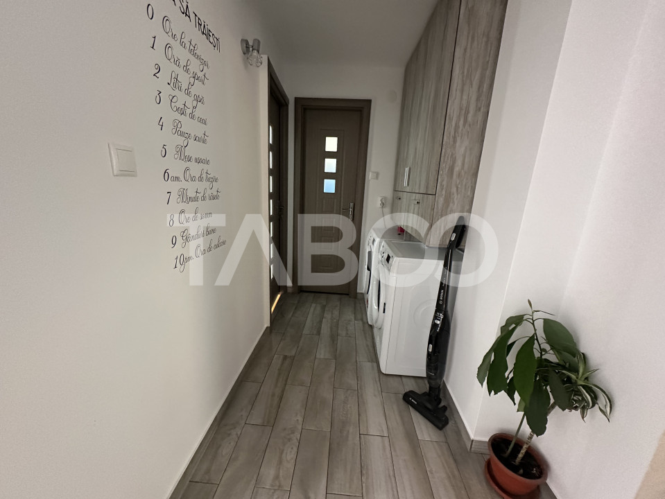 Te muti direct Apartament recent renovat 3 camere complet mobilat 
