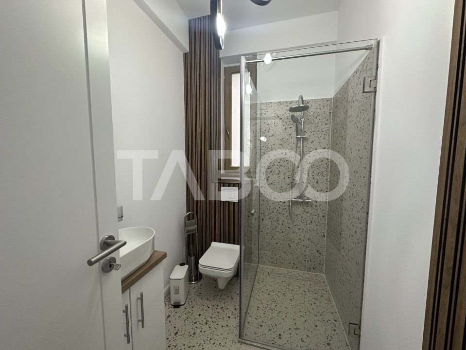 Totul nou-Apartament decomandat 58 mpu 3 camere 2 balcoane parcare